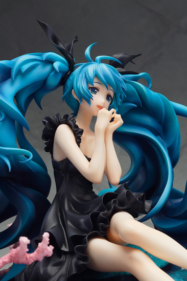 Hatsune Miku: Deep Sea Girl 1/8 - Unopened