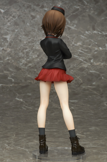 Modal Additional Images for Nishizumi Maho - 1/7 (Ques Q) - Opened