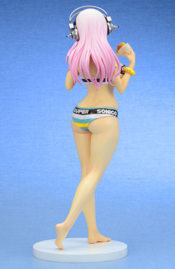 Super Sonico Gigantic Series #1 - Opened