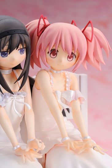 Akemi Homura & Kaname Madoka HJ - Unopened